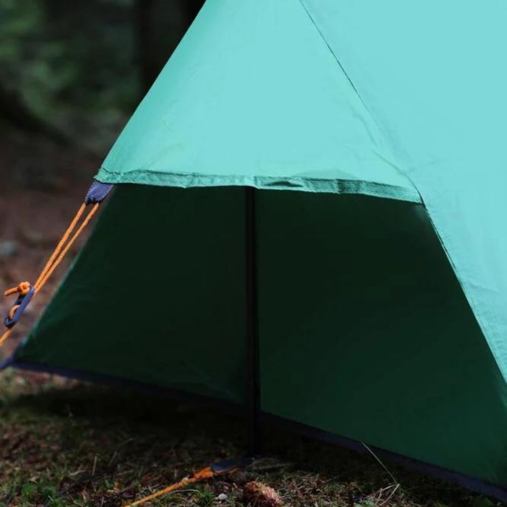 Vango Nevis 100 Tent – lightweight tent for 1 person, ideal for backpacking and solo trips