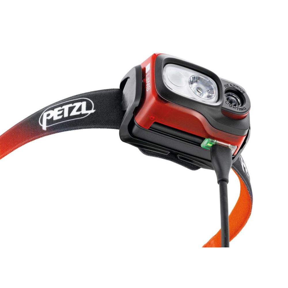 Petzl Swift RL Headlamp – rechargeable headlamp with 1100 lumens for hiking and outdoor use