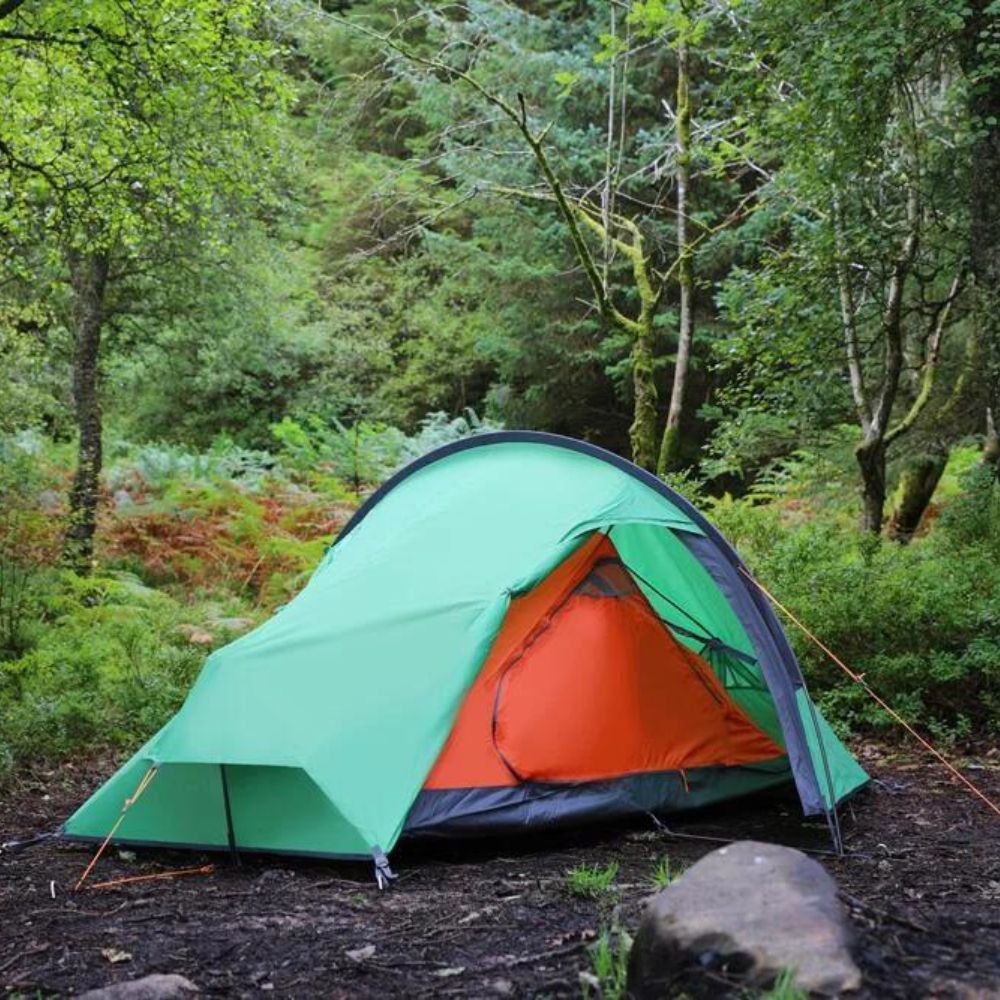 Vango Nevis 200 Tent – lightweight tent for 2 people, ideal for backpacking and camping