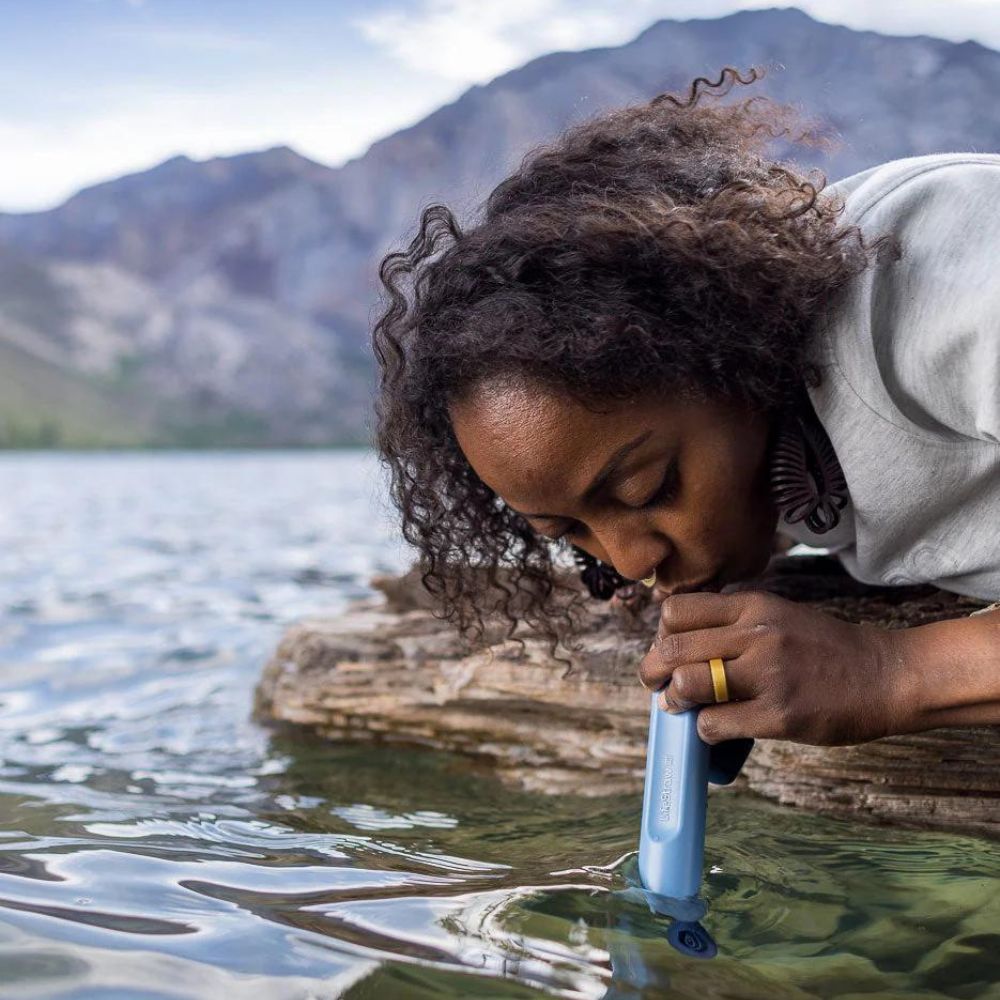 LifeStraw Peak Series Water Filter Straw – portable and effective water filter for camping and outdoor activities