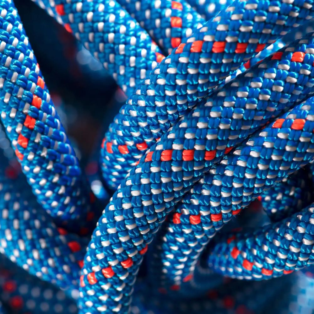 Close-up of Kalook 9.5 Crag Classic Climbing Rope - durable climbing rope in rugged outdoor terrain