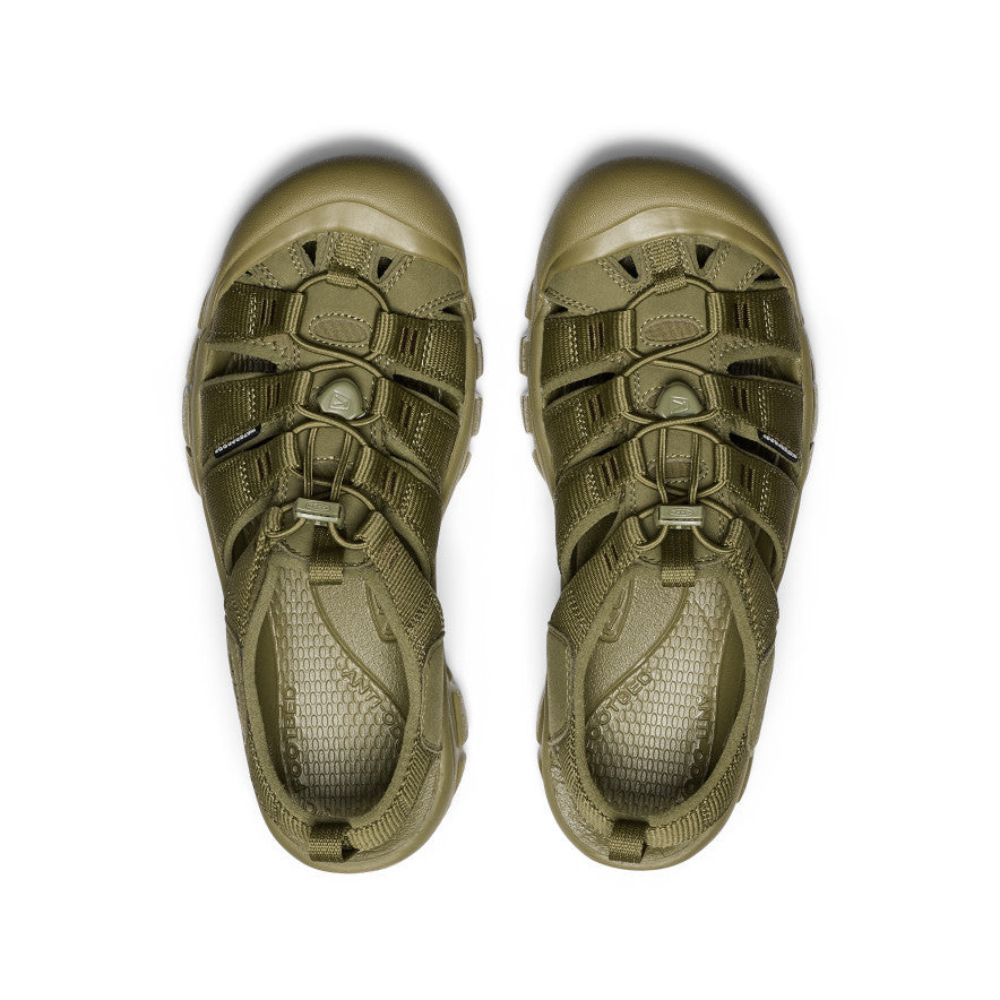 Top view of monochrome olive drab men's Newport H2 sandal.