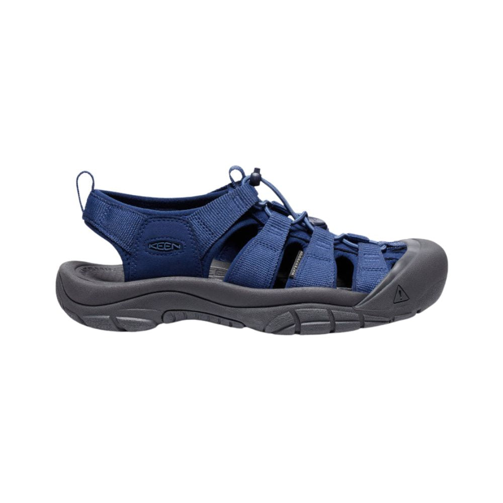 Side profile of Men's Newport H2 sandal in naval academy.